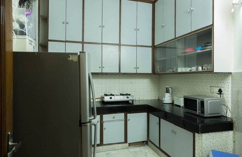 Kharera Cama Y Desayuno | 1 habitación privada en 3 habitaciones Bnb en Hauz Khas en el centro de Delhi