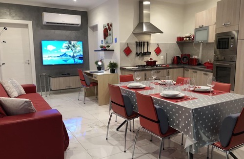 Marsaskala Apartamento | "1. Sea View Luxury 2 Bed Penthouse Close to Beach!"