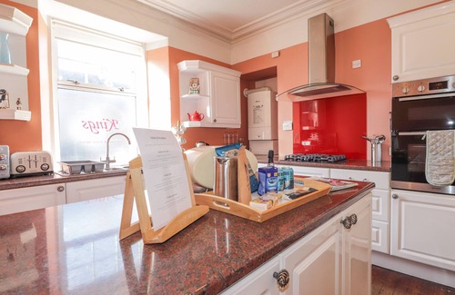 Cullen Cabaña | 1 Seafield Street