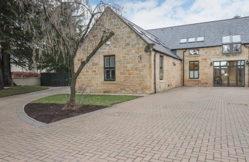Elgin Casa | 1 The Coach House