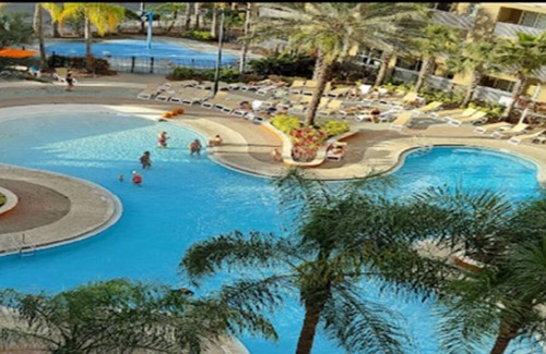 Weston Apartamento | 1 unit1 bedroom1 bathroom sleeps 4 or double 2 bedrooms 2 bathrooms sleeps 6