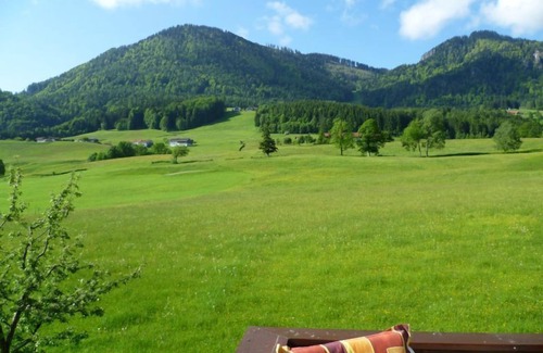 Ruhpolding Apartamento | -1- apartamento (43 m 2), balcón, cocina, 1 dormitorio y 1 sala de estar / dormitorio, max 4 pers, internet inalámbrico