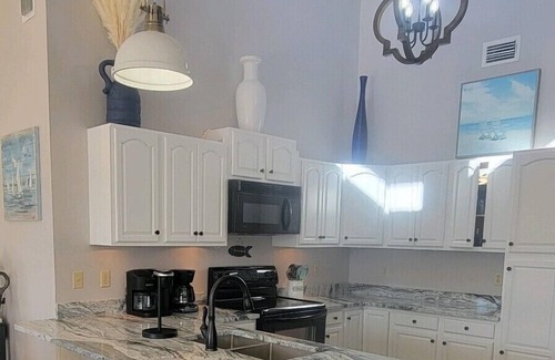 Steinhatchee Casa | #1 Waterfront Scalloping Fishing Paradise- GameRoom-WIFI- New Steinhatchee Dock!