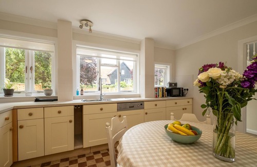 Thorpeness Cabaña | 1 Westgate - sleeps 10 guests in 5 bedrooms