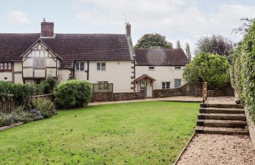 Bromsash Casa | 1 White House Cottages