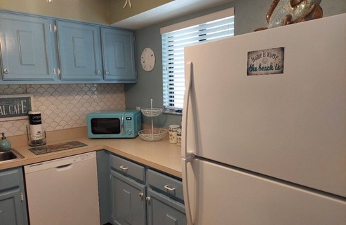 Bradenton Beach Condominio | * ANNA MARIA ISLAND * 2BED / 2BATH * TOTALMENTE EN STOCK * COMPLETAMENTE ACTUALIZADO / BIEN MANTENIDO *