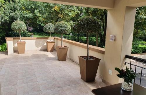 Houghton Estate Hotel | 10 2nd Avenue Houghton Estate by Dream Resorts