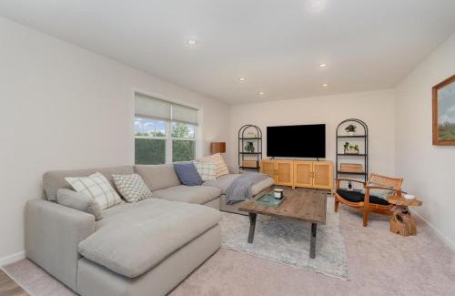 Dillsburg Casa | 10 Acre Hidden Gem