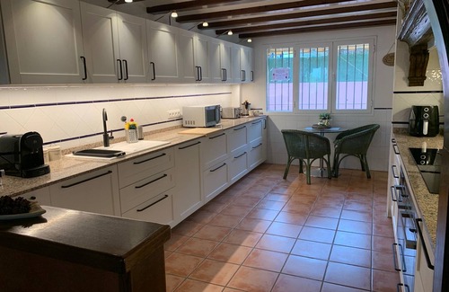 Hoya de los Patos Villa | 10 Bedroom 5* Luxury Villa . Heated Pool & 6 seater jacuzzi.. 30 Guests max