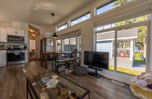 Regional District of Mount Waddington Cabaña | 10 - Blackfish Cottage By The Sea at Alder Bay