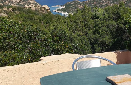 Baja Sardinia Cabaña | Costa Smeralda LA CASINA DEL SOL con vistas al archipiélago de la Maddalena