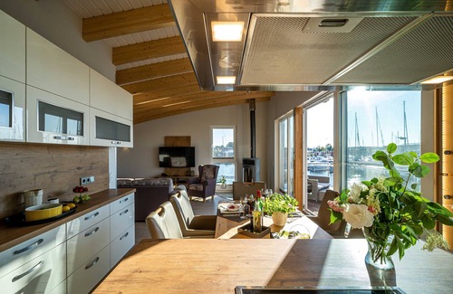 Kroeslin Casa | 10. floating houses (105 m²) Triton with sauna - Floating House Triton with fireplace