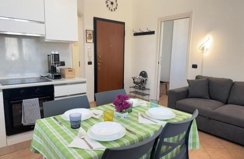 Casorate Sempione Apartamento | 10' Malpensa Airport, alongside Train Station