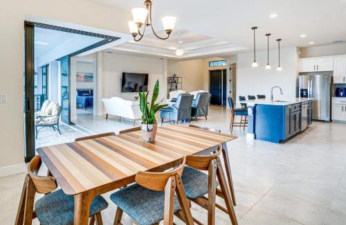 South Gulf Cove Casa | 10 Mi to Beaches Modern Retreat in Port Charlotte
