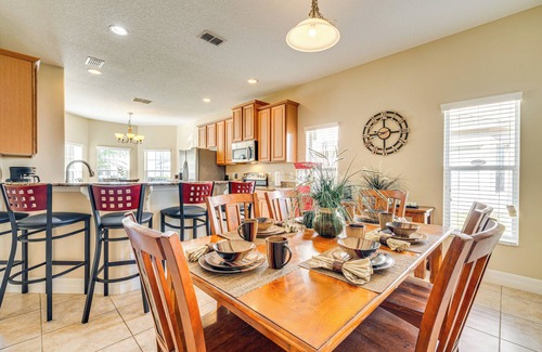 West Haven Casa | 10 Mi to Disney: Family Home w/ Game Room!