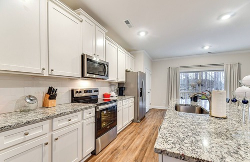Northeast Raleigh Casa | 10 Mi to Downtown: Raleigh Family Retreat