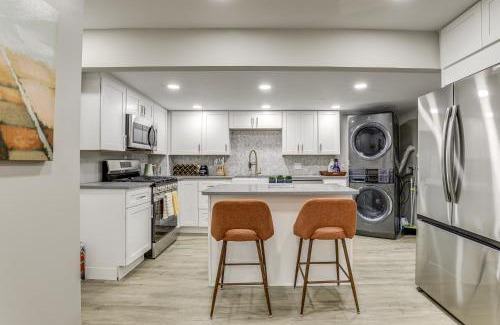 Clarkston Apartamento | 10 Mi to Dtwn Atlanta Scottsdale Retreat with Deck