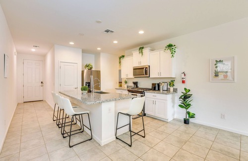 Laveen Village Casa | 10 Mi to Dtwn Phoenix: Home Near Hiking & Biking!