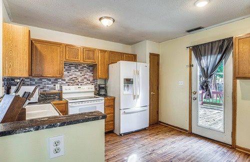 Acton Casa | 10 Mi to Dwtn Indianapolis: Home w/ Grill & Yard