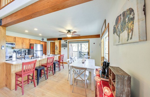 Newport Cabina | ~ 10 Mi to Newport: Pend Oreille Riverfront Cabin