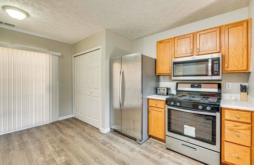 Clarkdale Casa | 10 Mi to Six Flags: Austell Home w/ Expansive Yard