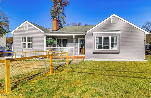 East Riverdale Casa | 10 Mi to Washington, DC: Modern Riverdale Park Gem