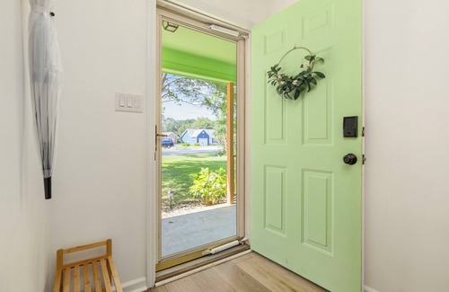 Socastee Casa | 10 min drive to airport/beach in quiet community