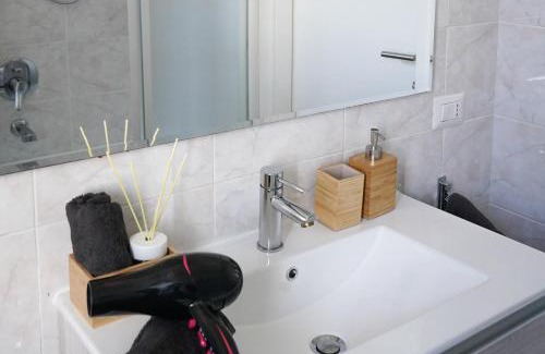 Samarate Apartamento | 10 min from the Airport-Wifi-Free Parking