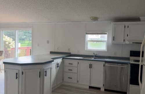 Pleasant Gap Casa | 10 min from the stadium , 3 bedroom, 2 bath.