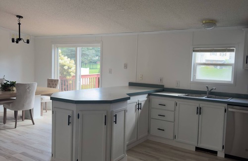 Pleasant Gap Casa | 10 min from the stadium , 3 bedroom, 2 bath.