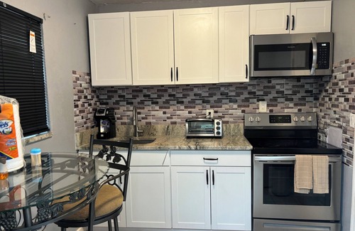 Pine Hills Apartamento | 10 Min to the Florida Classic 1/1 Pvt Apt FAMU VS BCU