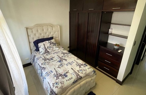 San José Casa | 10 mins AWAY from San Jose airport! Costa Rica home with 5bedrooms.
