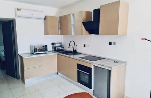 Kokomlemle Apartamento | 10 mins from the beach | 1 BDR Apt | parking+wifi