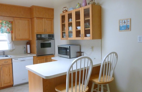 Somers Point Casa | Atractiva casa de playa en el rancho a 10 minutos de la playa de Ocean City, el paseo marítimo y más
