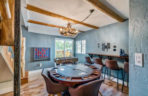 Upper Moonridge Casa | 10 Mins to the Lake Hot Tub Game Room Modern Cabin Bearpaw by AvantStay