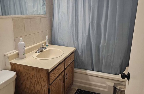 Prince George Casa | 10 minute walk to the hospital! Cozy home in a quiet area near many amenities.