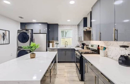 South Manchaca Casa | 10 minutes away from DW, 6th st, and many attractions