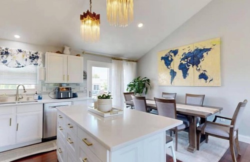 Cranston Apartamento | 10 minutes from providence centrally located
