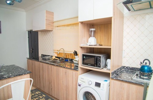 Ikeja Apartamento | 10 Minutes from the Airport! Family-sized 3 Bed Apartment