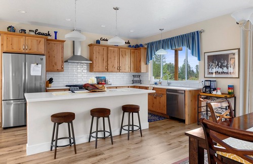 Missoula Casa | 10 minutes to DT! Relax & enjoy Montana's beauty—now offering mid-term rentals!