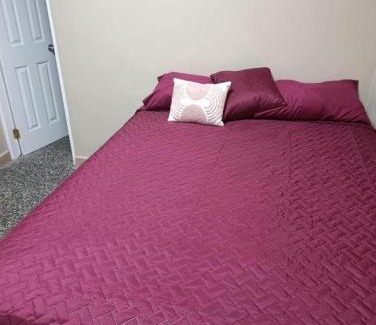 Tegucigalpa Apartamento | 10 minutos de Plaza Miraflores Casa Completa de 2 habitaciones con garaje