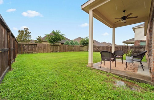 Tomball Casa | 25% OFF-Spacious-4BD/2BA -Houston-HOU003