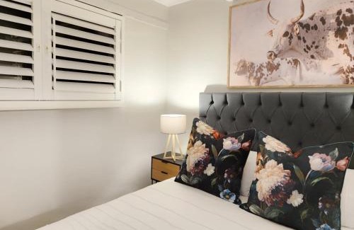 Bellville Apartamento | 10 on Gillian Self-catering Apartments - NOT AFFECTED BY LOADSHEDDING