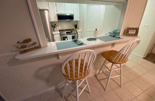 Saint Helena Island Villa | 10 Periwinkle Court - Dos Habitaciones Villa, Capacidad 6