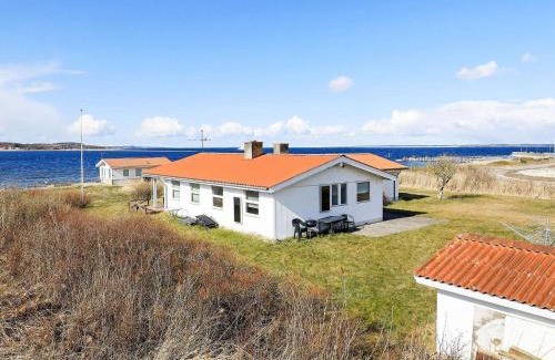 Hvalpsund Casa | 10 person holiday home in Farsø-By Traum