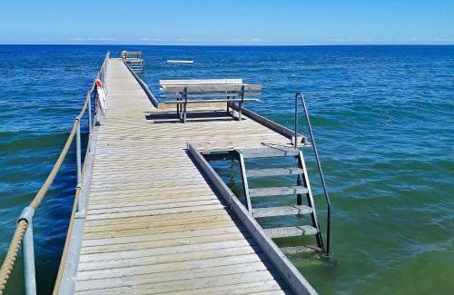 Bratten Strand Casa | 10 person holiday home in Jerup-By Traum