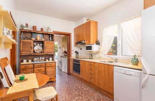 Sant Tomas Villa | 100% DISINFECTED Villa. ACCESSIBLE Besides SEA.PRIVATE swimming pool. AIRCON.BBQ