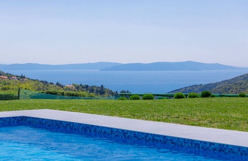 Labin Otro | 100 m² Alojamiento ∙ 2 habitaciones ∙ 4 huéspedes