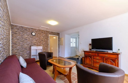 Veli Losinj Apartamento | 100 m² Apartamento ∙ 3 habitaciones ∙ 6 huéspedes