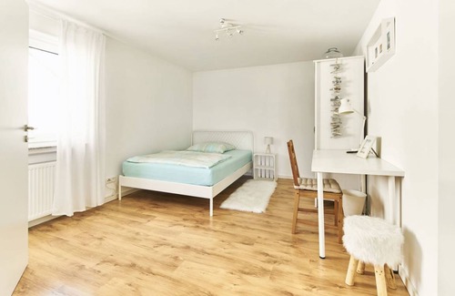 Rutesheim Apartamento | 100 m² Apartamento ∙ 3 habitaciones ∙ 5 huéspedes